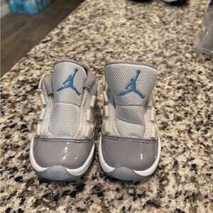 Jordan Kids' Sneakers in Gray and Blue